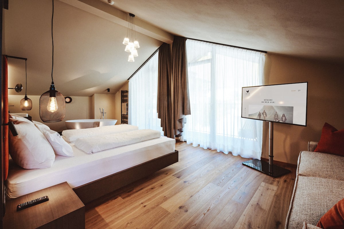 Farm Suite