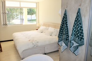 Apartment, 3 Bedrooms | 3 bedrooms, iron/ironing board, free WiFi, bed sheets - Lagoon Terrace 14 (Plettenberg Bay)