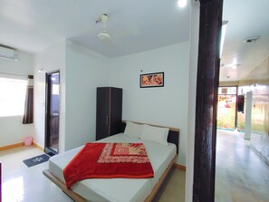 Habitación Deluxe, vista a la ciudad | Camas extra