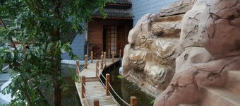 베이징 이스턴 라이브러리 호텔