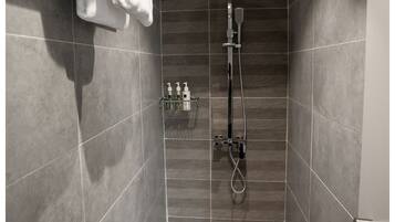 Douche de la salle de bain