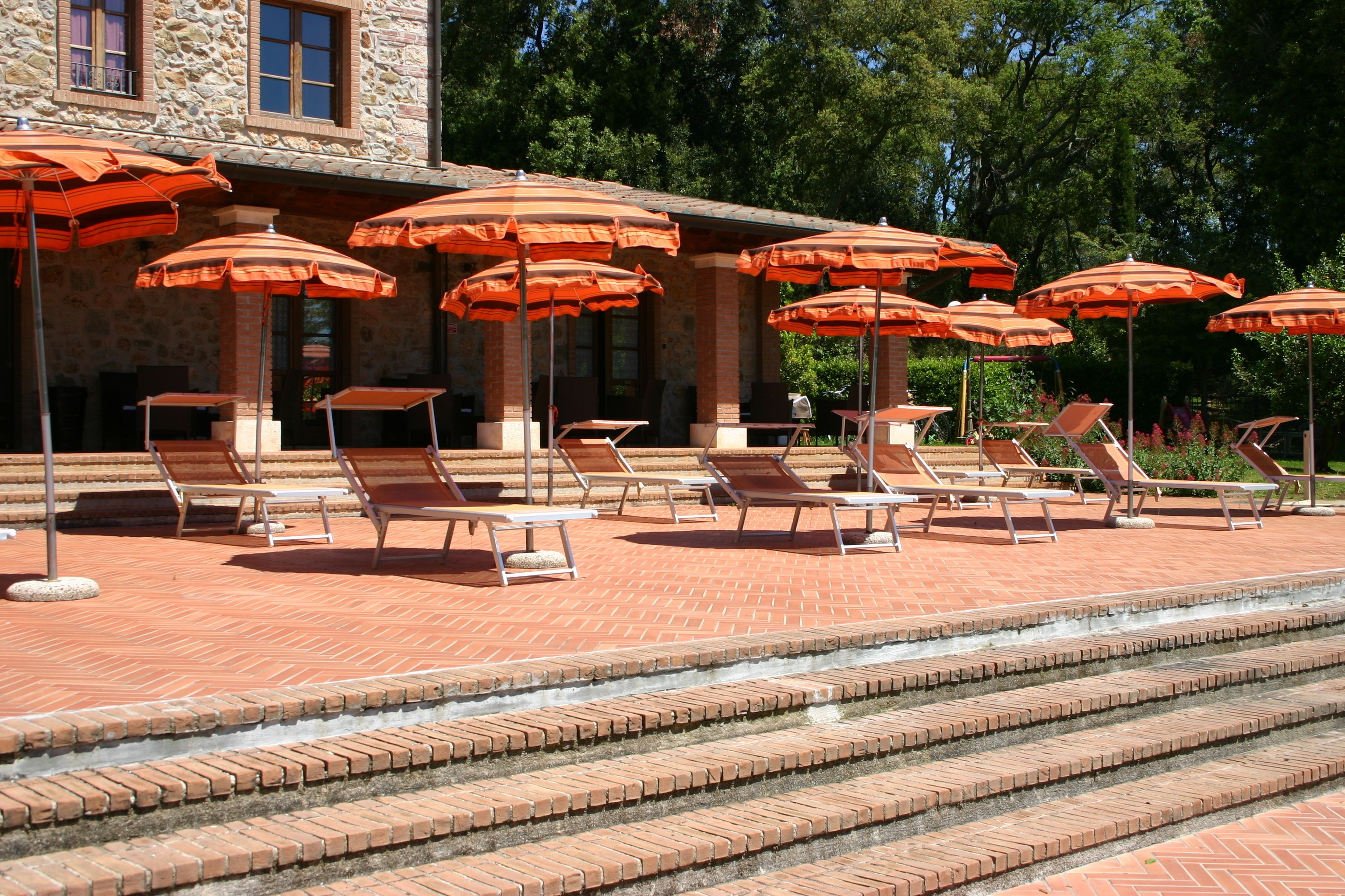 Piscina externa sazonal