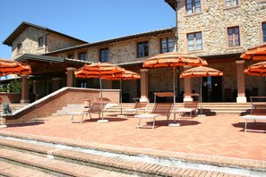 Seasonal outdoor pool - Il Carpignone (Massa Marittima)