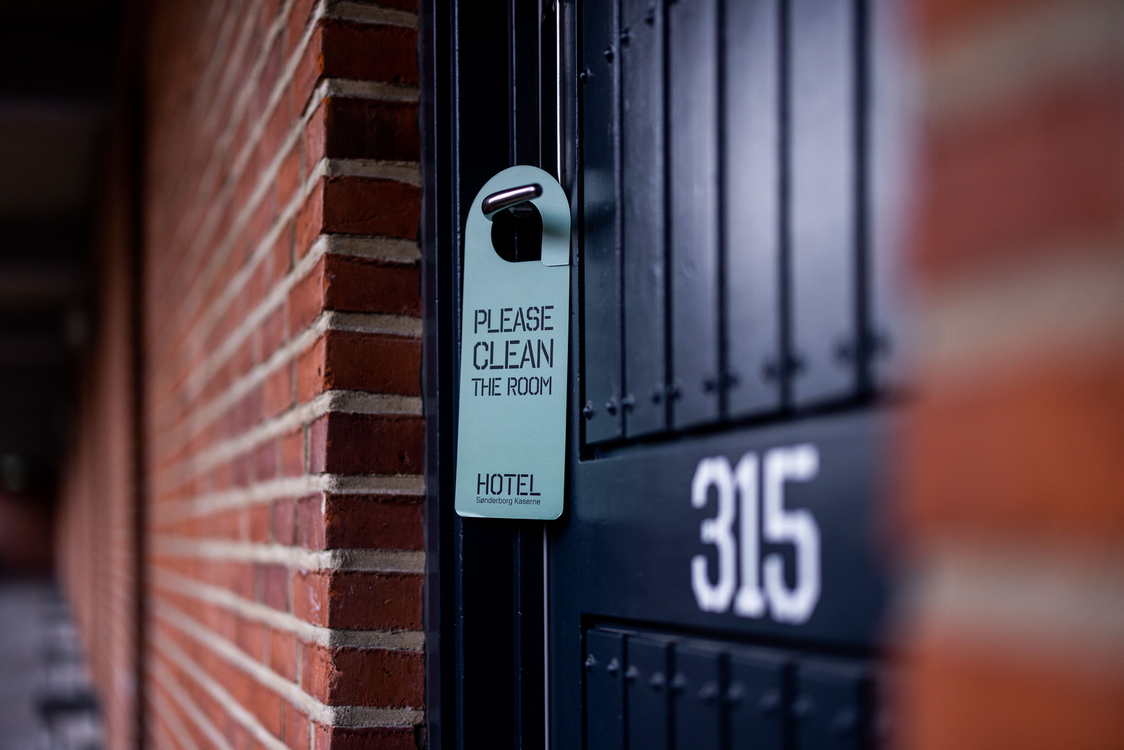 1 bedroom, individually decorated, individually furnished, desk