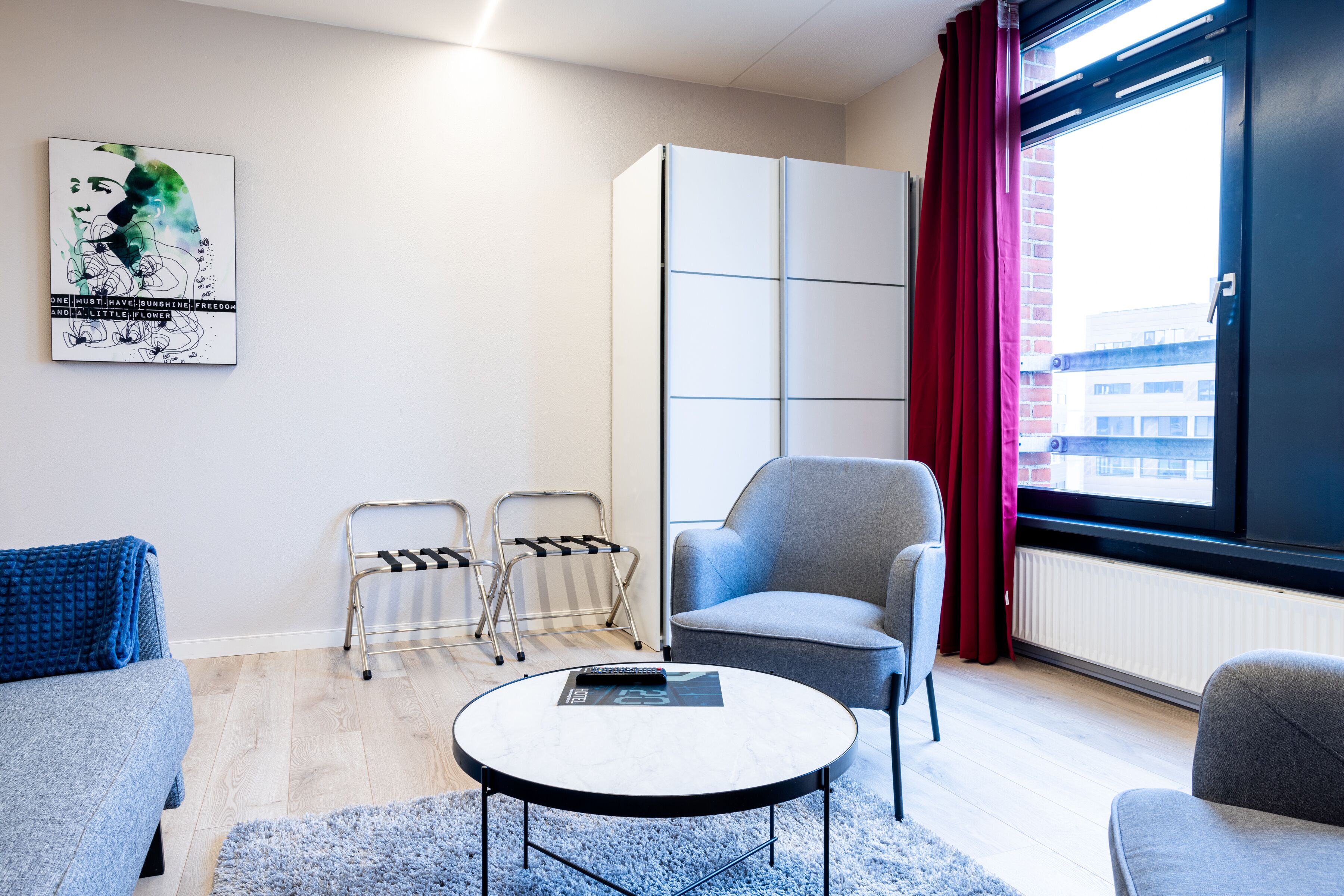 superior double room | 1 bedroom, individually decorated, individually furnished, desk