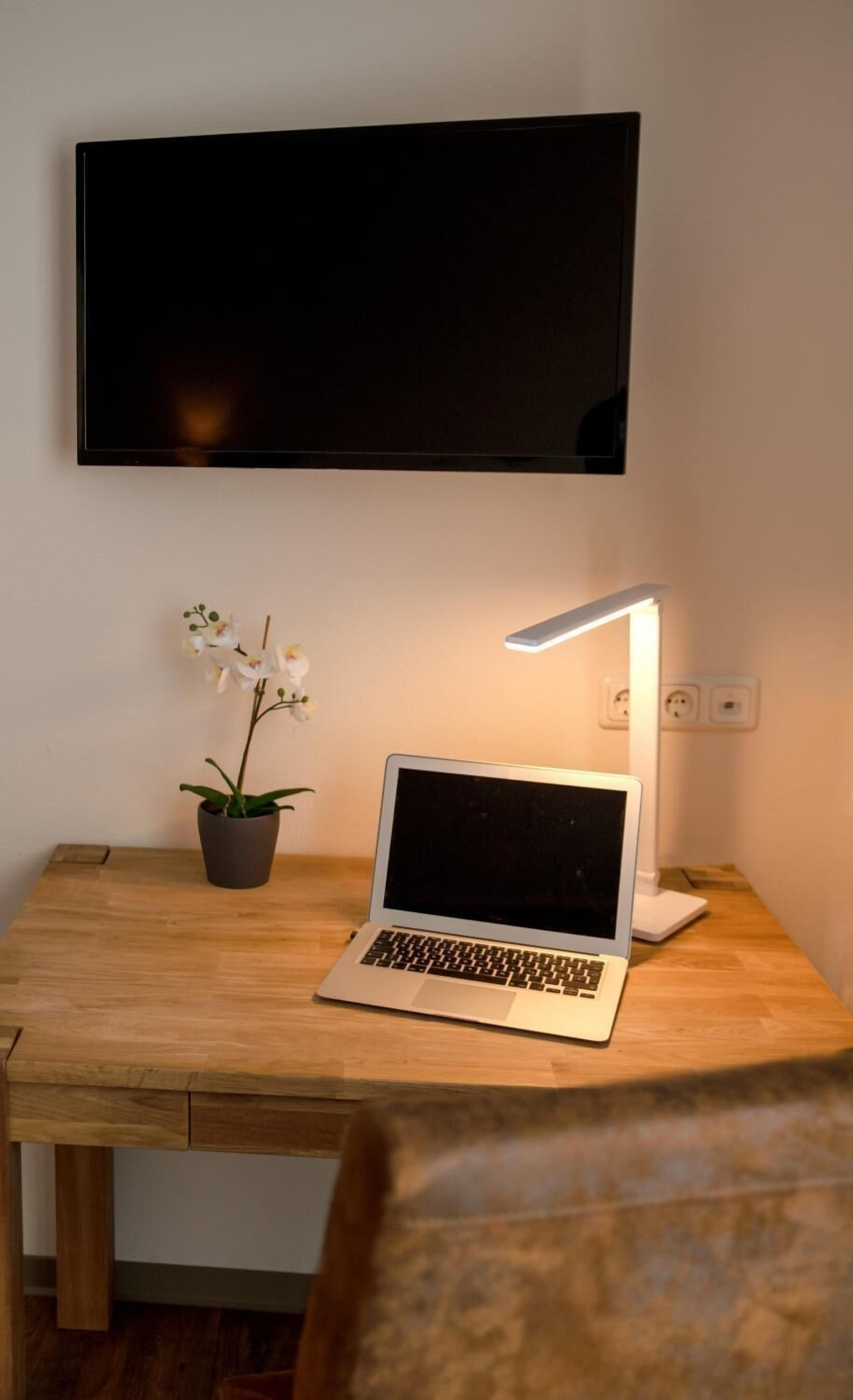 minibar, in-room safe, desk, blackout curtains