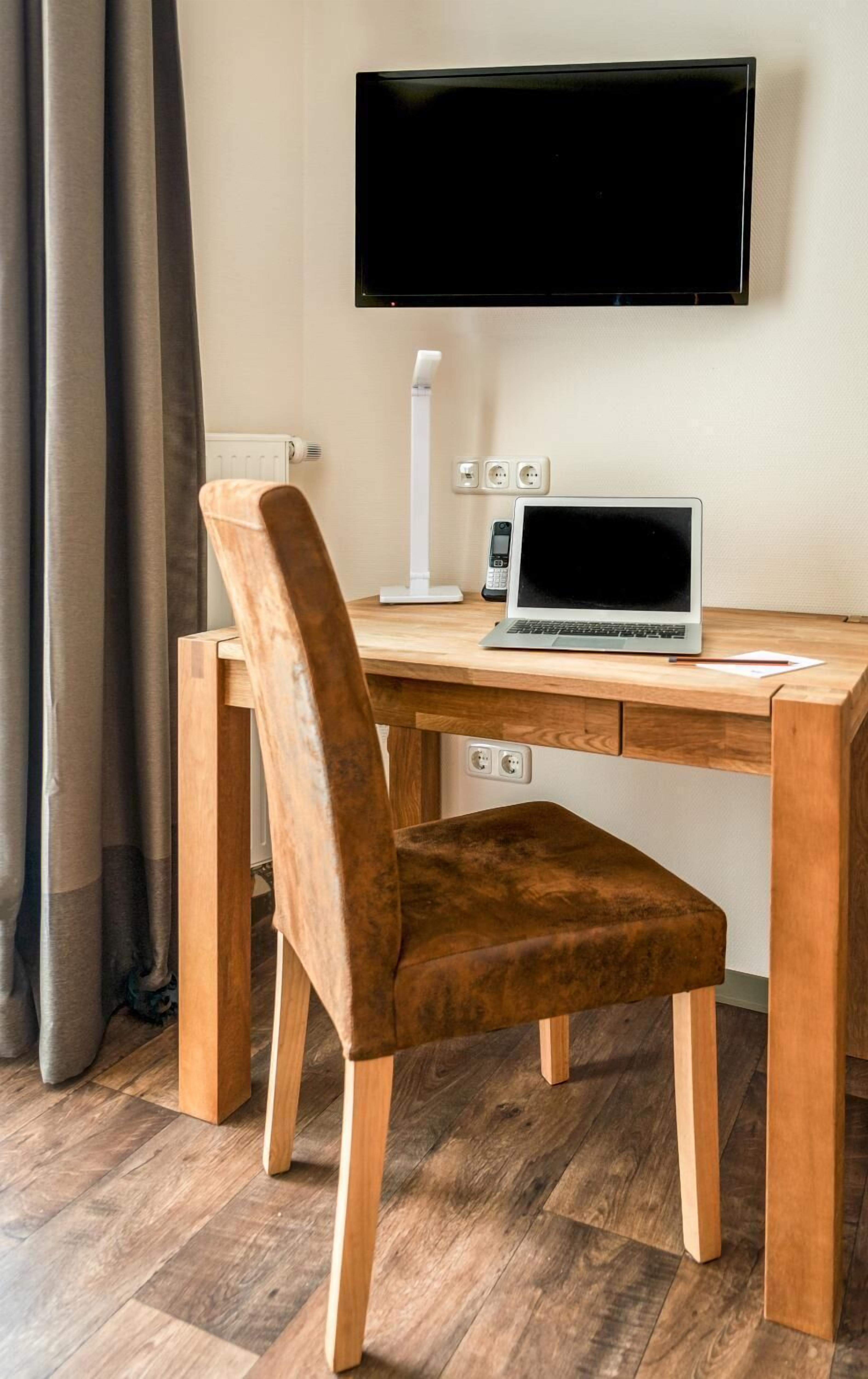 minibar, in-room safe, desk, blackout curtains