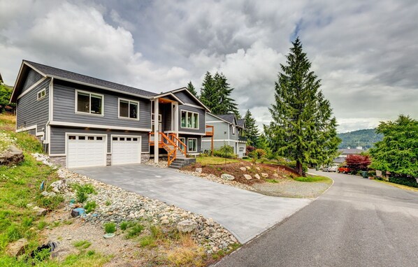 المنشأة من الخارج