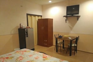 1 Schlafzimmer, Internetzugang