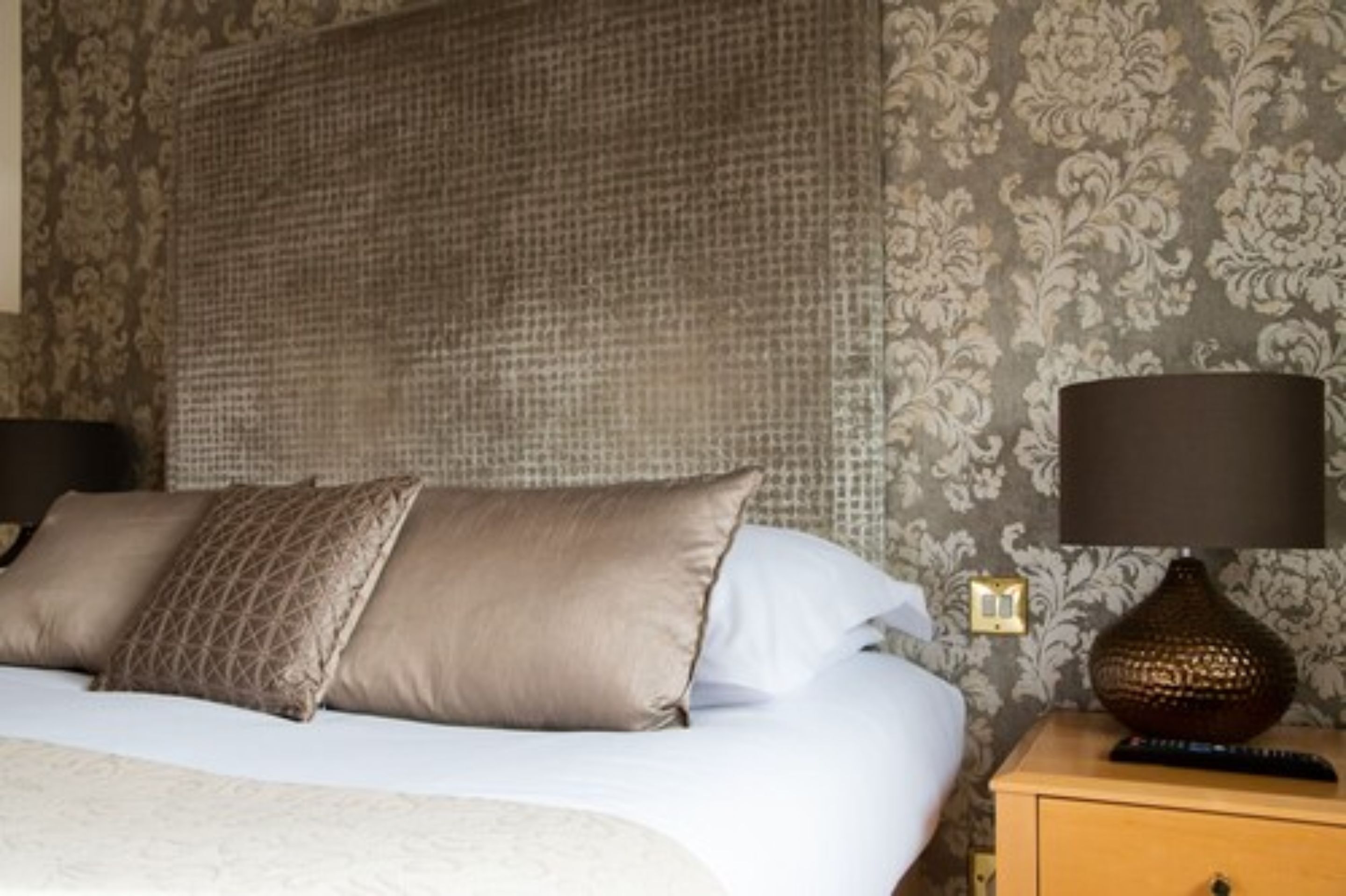 premium room | in-room safe, individually decorated, individually furnished