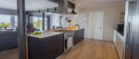 Exclusive House, Non Smoking, Sea View | Private kitchen | Full-size fridge, microwave, oven, stovetop