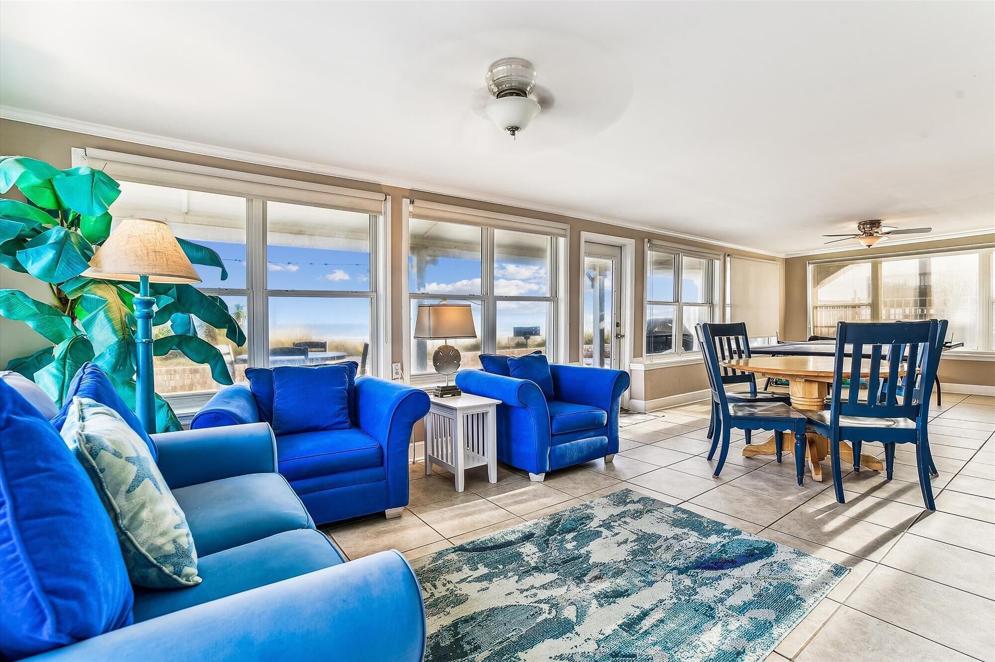 Televisión, Netflix, reproductor de DVD y servicios de streaming 