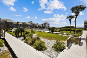 Property grounds - BEAUTIFUL UPDATED TOWNHOME away from home! (St. George Island)