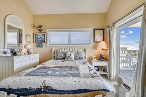 4 habitaciones, tabla de planchar con plancha, wifi y ropa de cama 