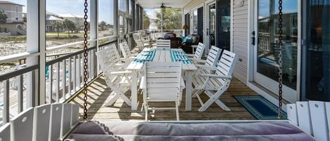 Outdoor dining