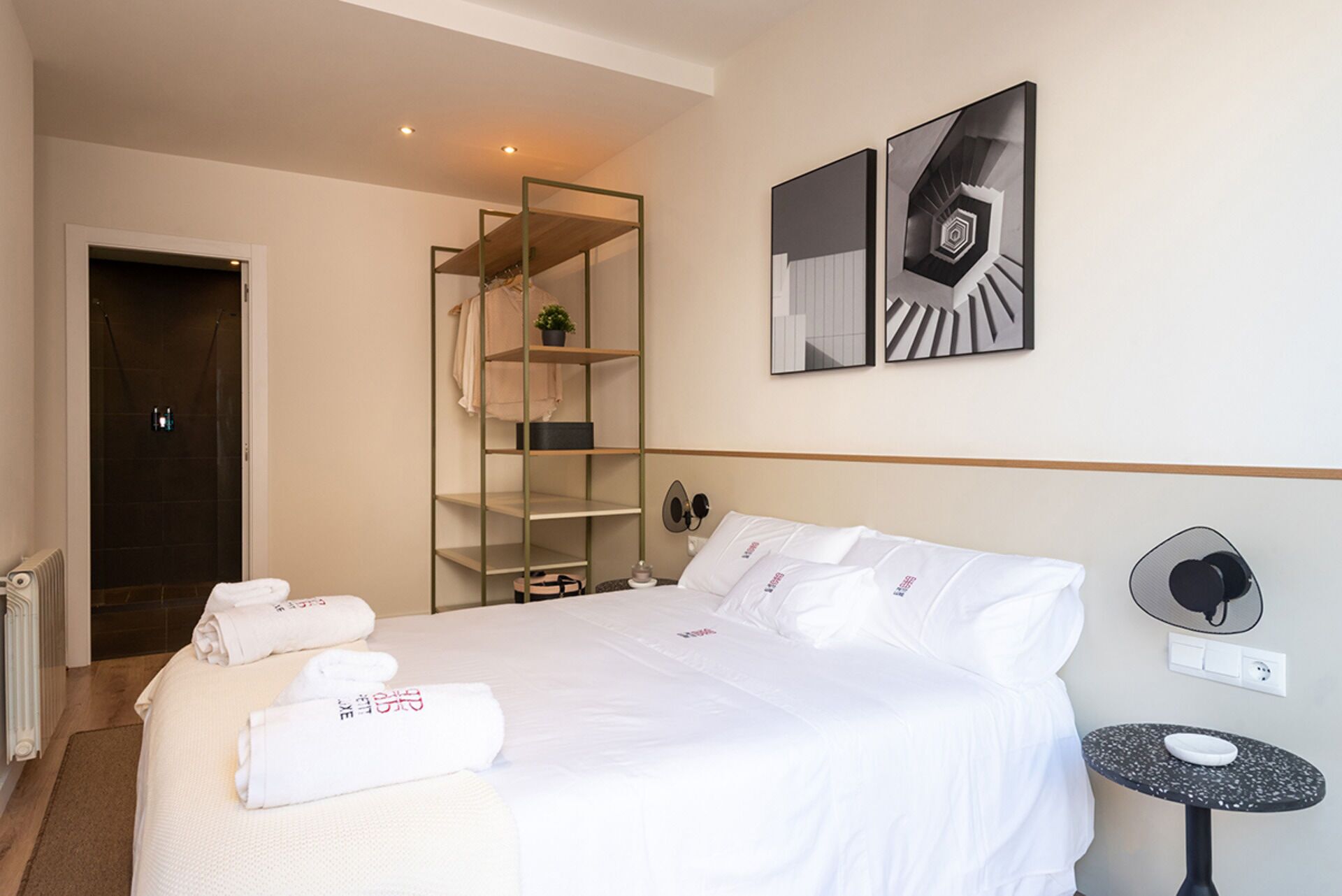 2 bedrooms, soundproofing, iron/ironing board