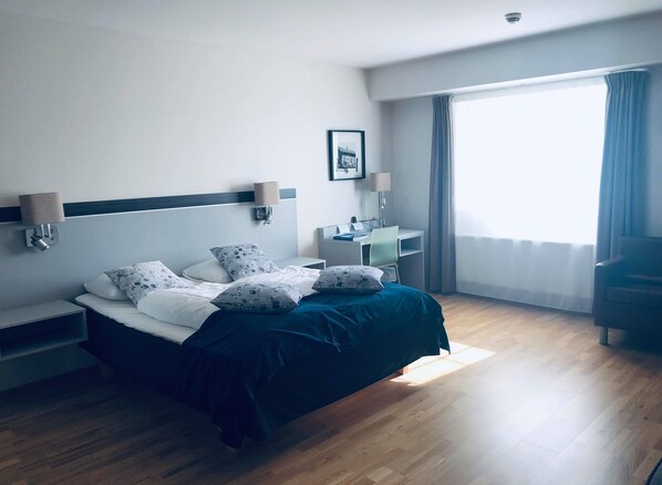 Basic Double or Twin Room, Accessible