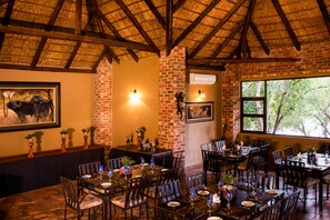 Daily English breakfast (ZAR 110 per person) - Elgro River Lodge (Potchefstroom)