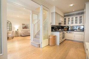 Living area - Lovely 3 bedroom house South Kensington (London)