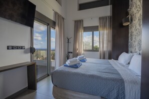 7 عدّة غرف نوم ومكواة/لوح كي وسرير سفر وواي فاي مجانًا