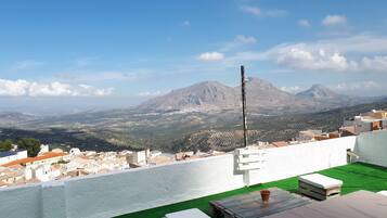 Casa Comfort, 4 dormitoris, vistes a la muntanya | Terrassa o pati