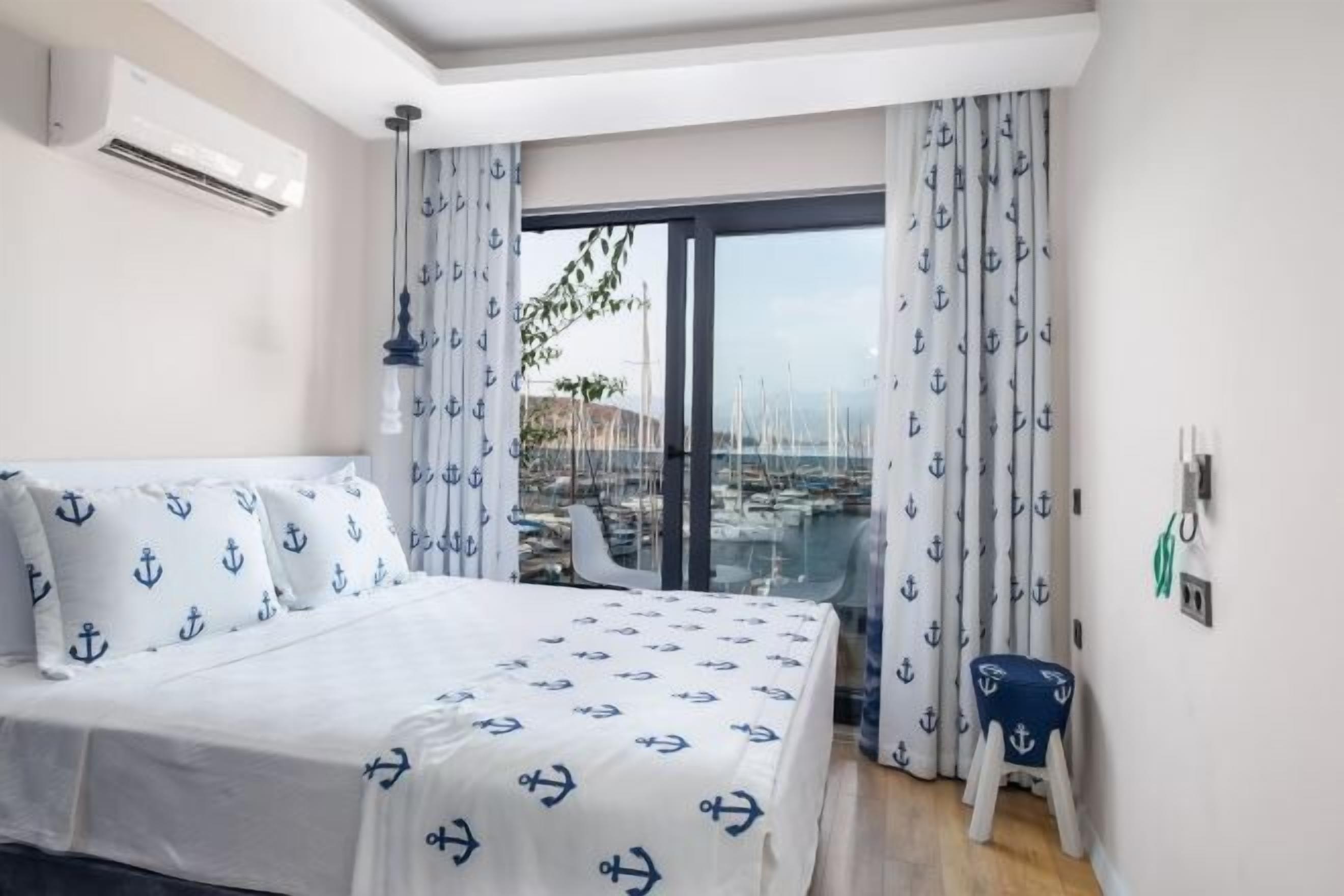 1 Schlafzimmer, hochwertige Bettwaren, kostenlose Minibar, Zimmersafe