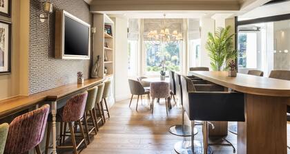 Point A Kensington Olympia