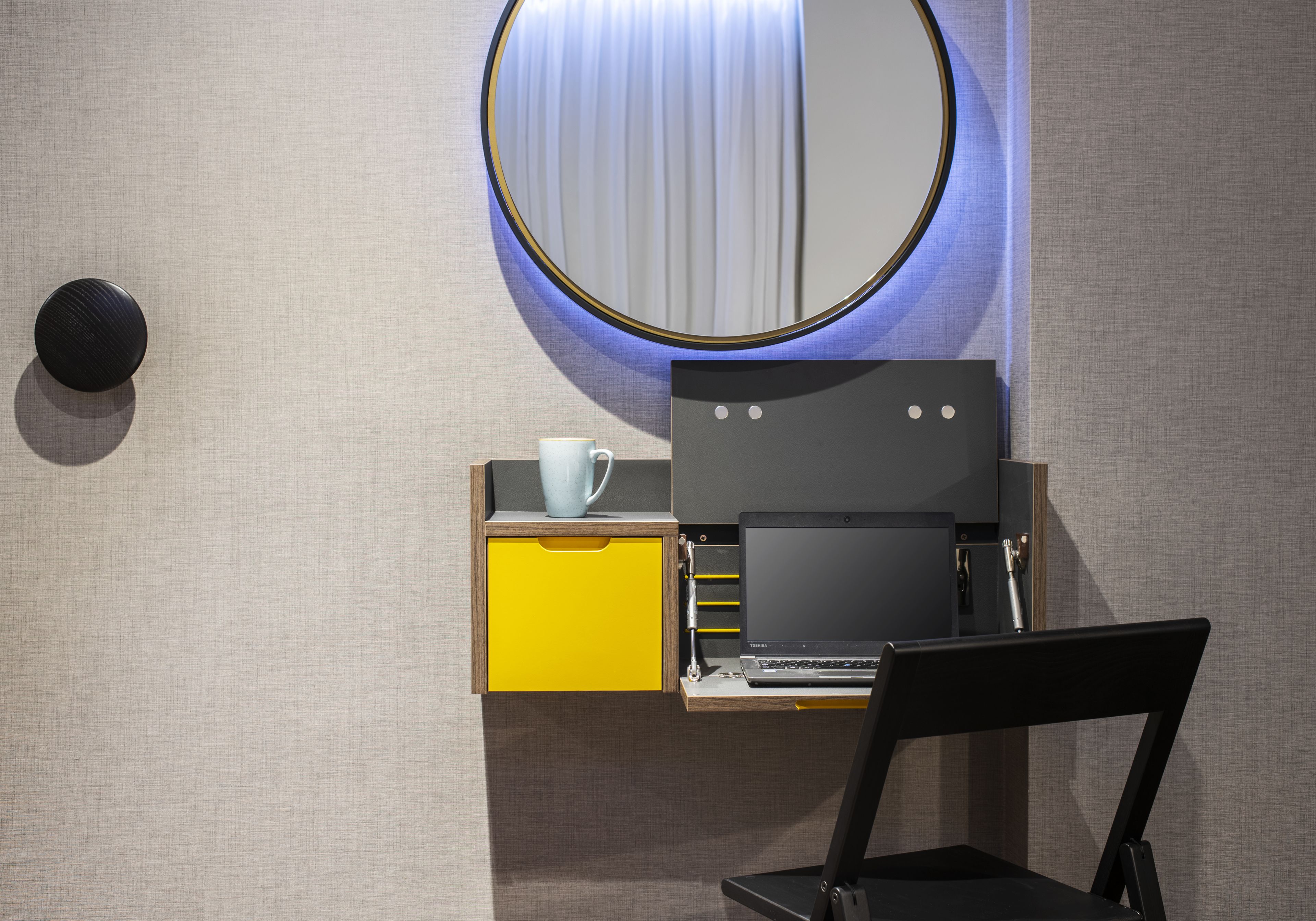 in-room safe, desk, laptop workspace, blackout curtains