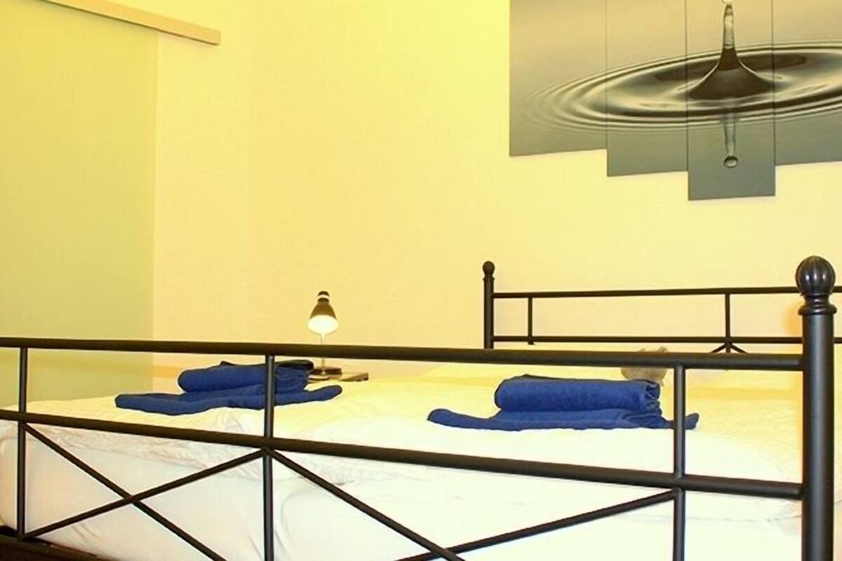 Apartment, Patio | WiFi (free)