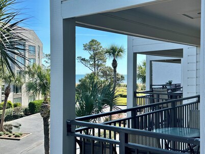 Elegance at the beach -Ocean View Villa, Gorgeous!