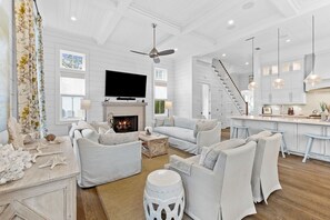 TV, fireplace, stereo