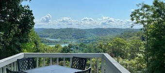 The Lookout (Dog-Friendly)