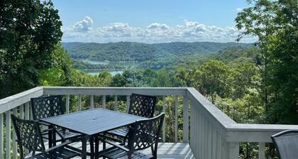 The Lookout (Dog-Friendly)