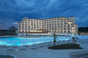 Front of property – evening/night