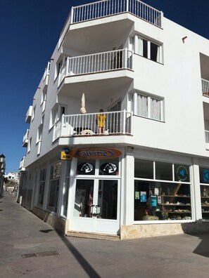 Extérieur