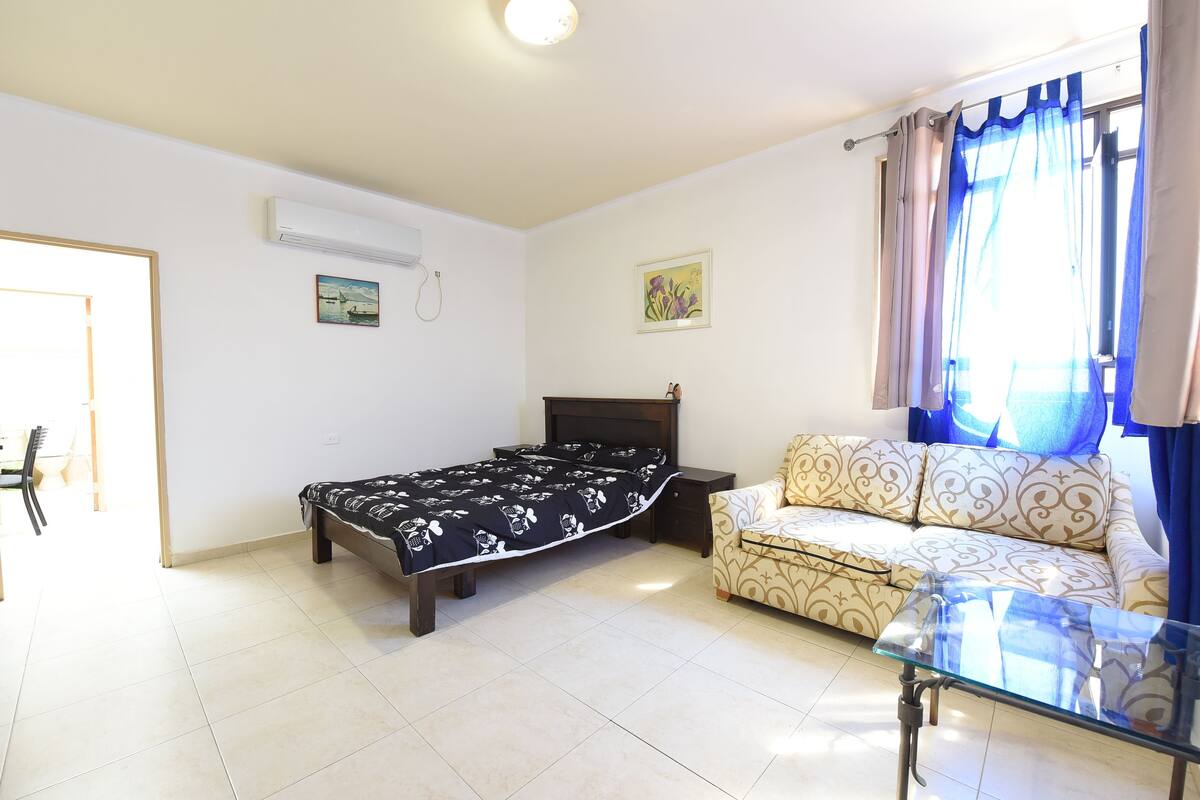 Family Studio | Rollaway beds, free WiFi