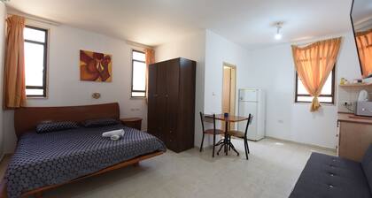 Guest House FLINTSTONE