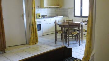 Cottage (3 pax) | Gratis babybedden, wifi (toeslag)