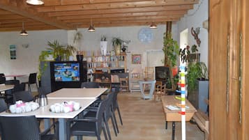 Snack-bar