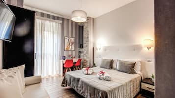Standard Triple Room | Individually decorated, individually furnished, desk, free WiFi