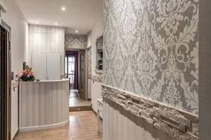 Reception - Santamaggiore Inn (Rome)