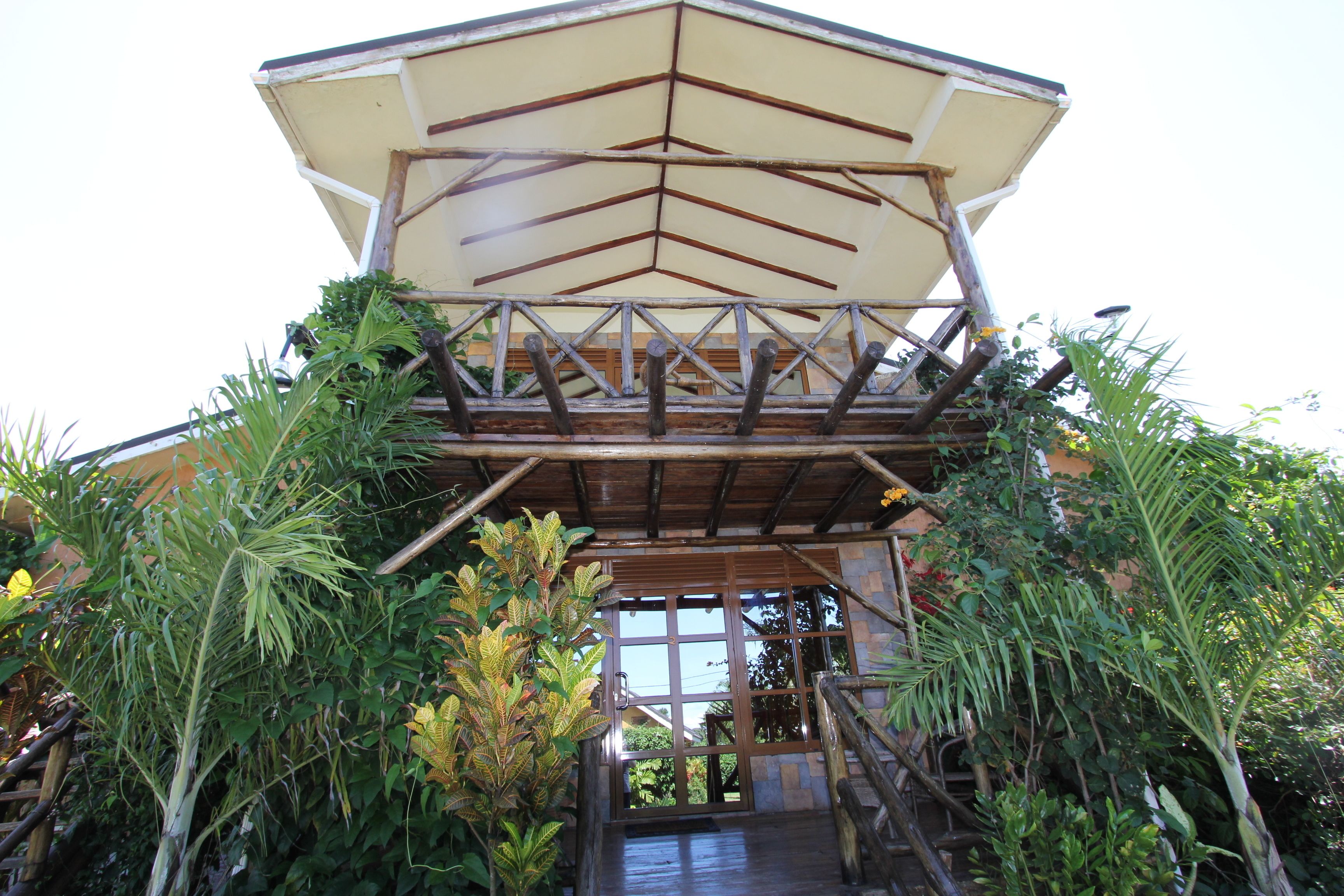 家庭村舍 | 办公桌、笔记本电脑工作区、免费 WiFi、床单