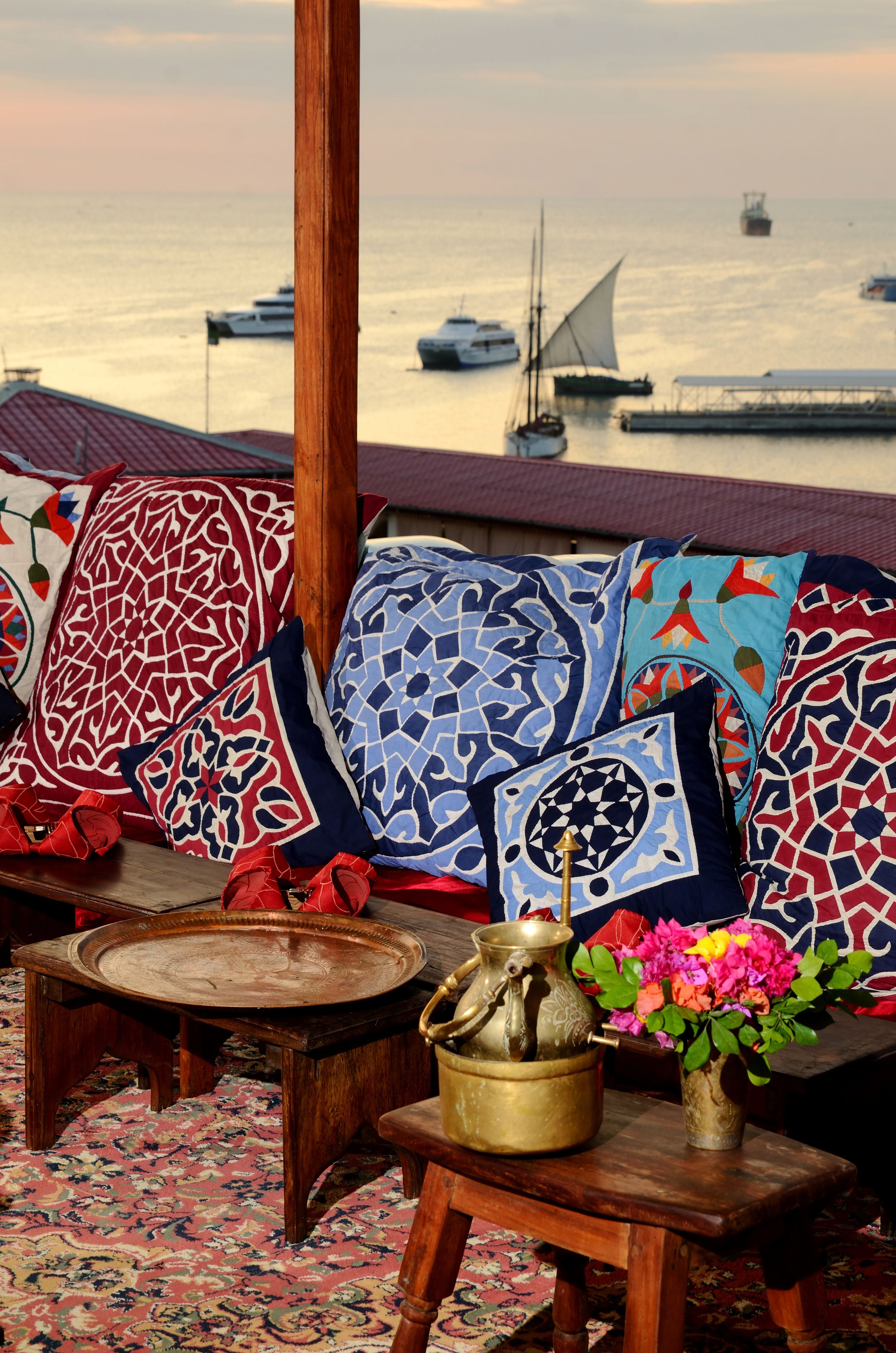 breakfast, lunch, dinner served; middle eastern cuisine