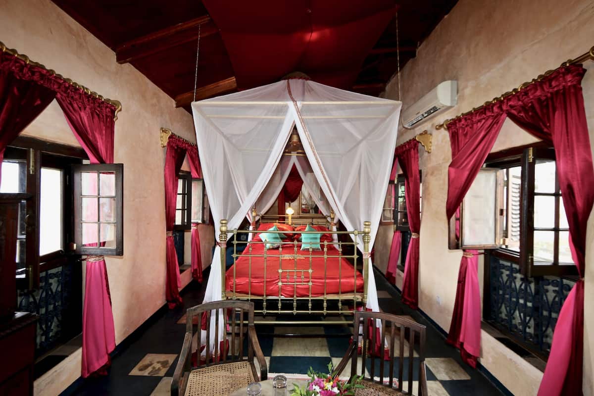 Classic Room (Seyyed) | 1 bedroom, in-room safe, individually decorated, individually furnished