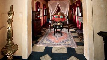 1 habitación y caja de seguridad en la habitación