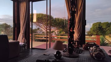 Signature Apartment, 3 Bedrooms, Garden View | 3 bedrooms, down comforters, individually decorated