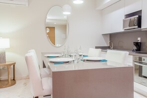 Restauration dans la chambre