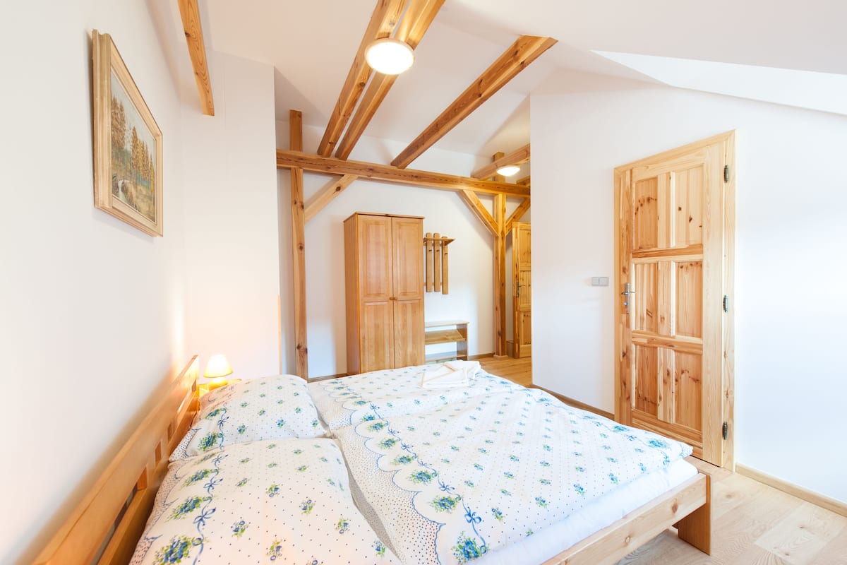 Standard Double Room, City View (6) | Blackout drapes, soundproofing, rollaway beds (surcharge), WiFi (free)