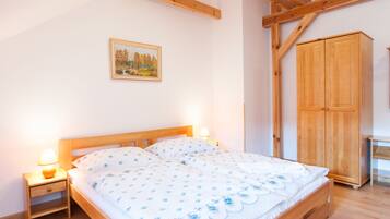 Standard Double Room, City View (6) | Langsir/tirai gelap terus, kalis bunyi, katil lipat simpan/tambahan