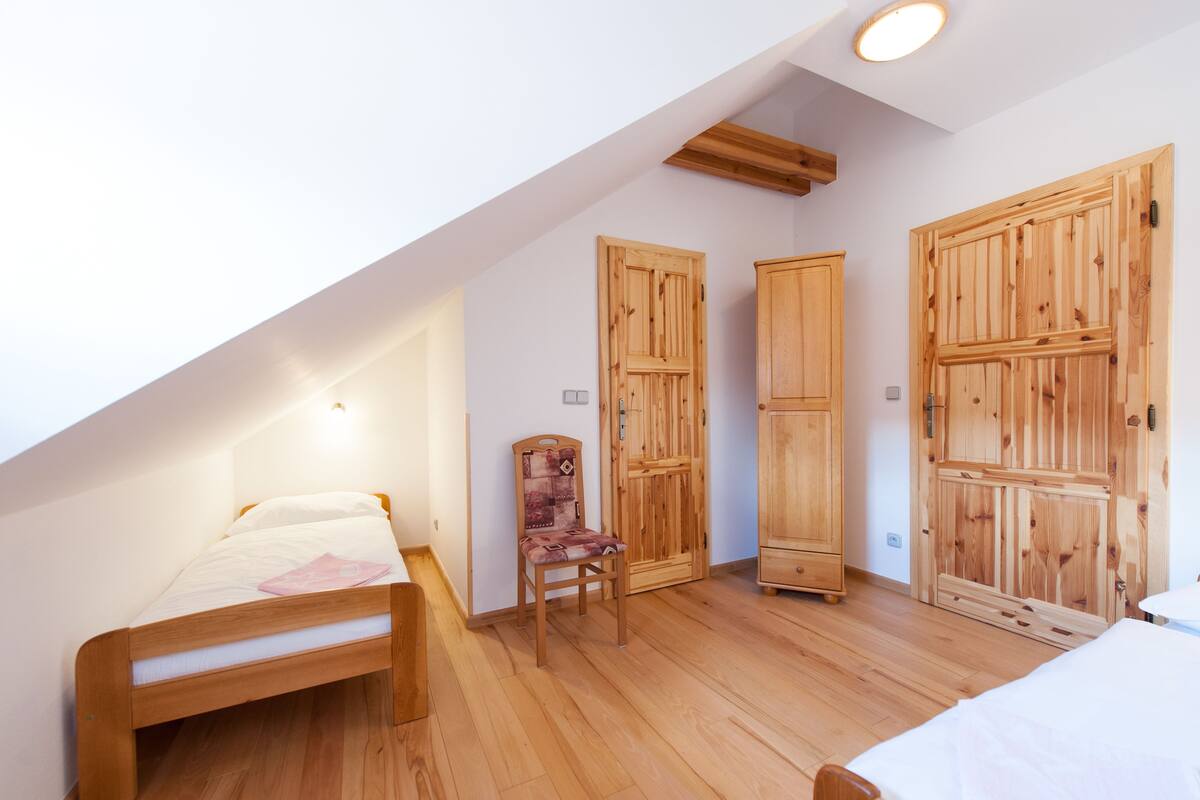 Economy Double or Twin Room, City View (7) | Blackout drapes, soundproofing, rollaway beds (surcharge), WiFi (free)